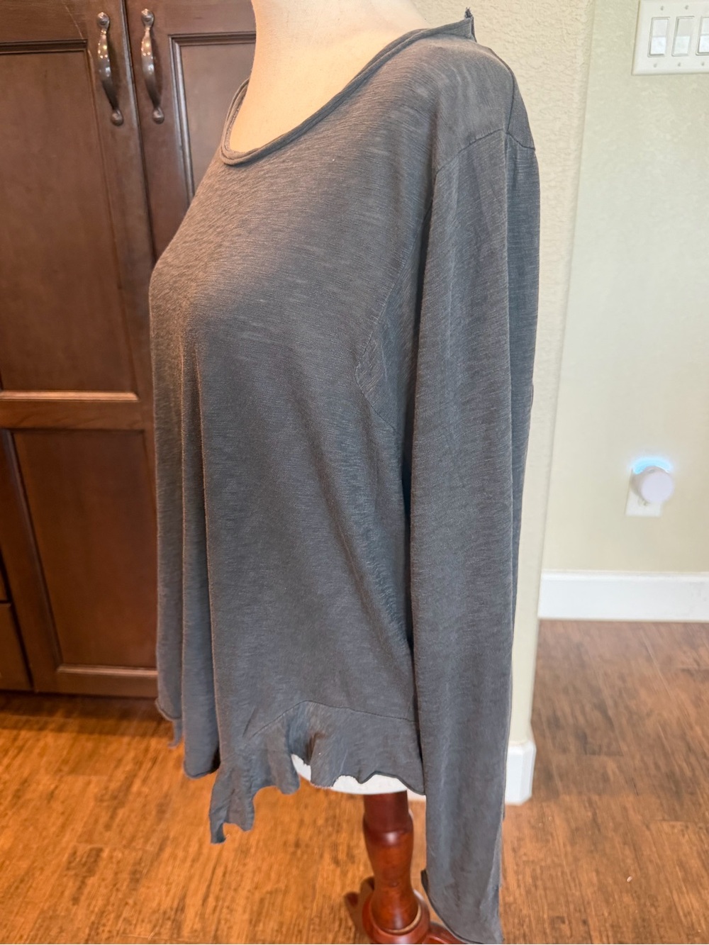 NSF Loffler Jersey Tee Gray Pigment Shale Distressed Raw Hem Long Sleeve NWT